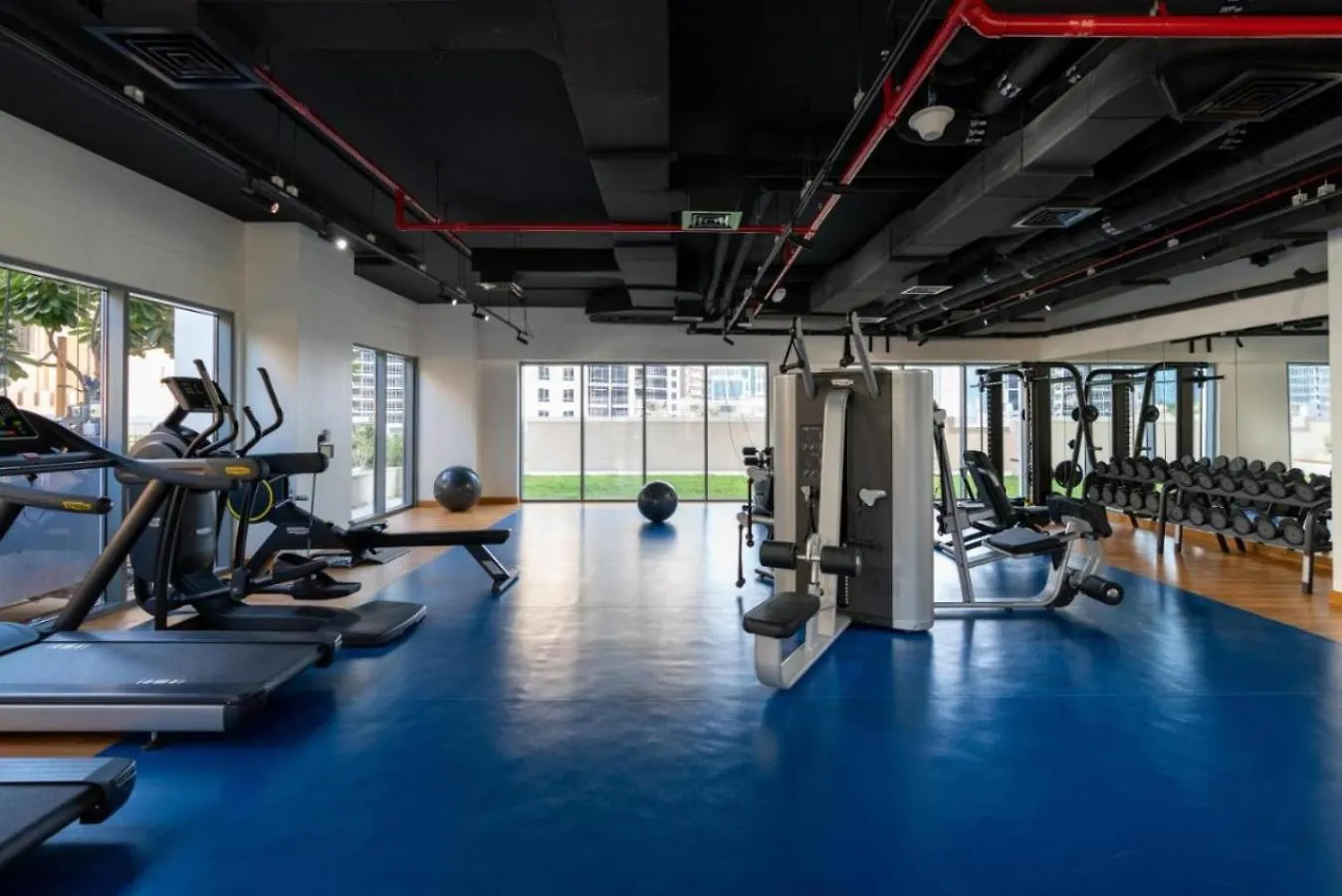 Downtown 1 Bed With Large Bright Terrace Apartment Dubai United Arab Emirates