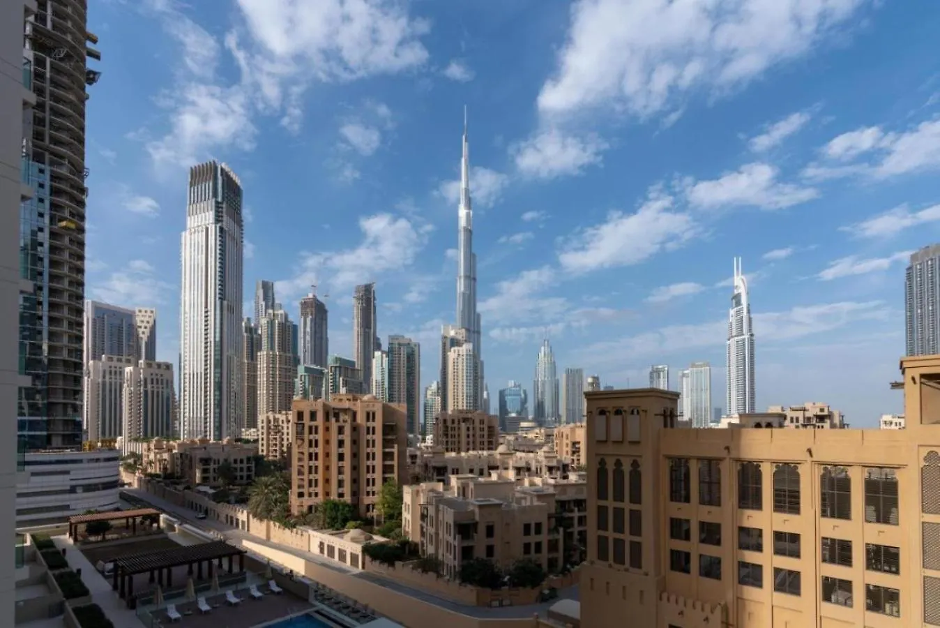 Downtown 1 Bed With Large Bright Terrace Appartement Dubai