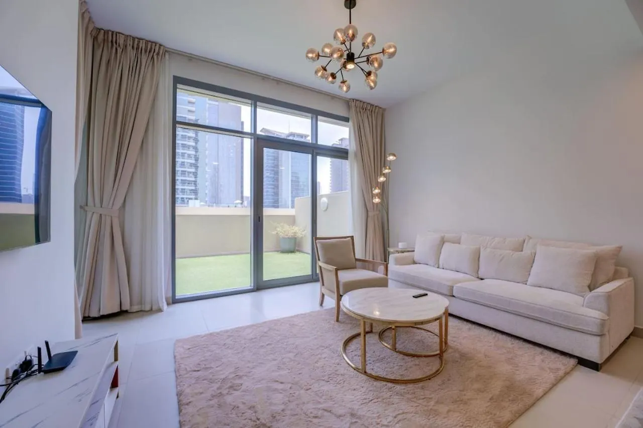 Apartmán Downtown 1 Bed With Large Bright Terrace Dubaj 0*,